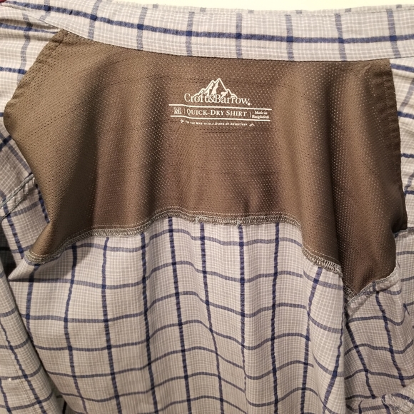 (SOLD!)Croft & Barrow Checked Short Sleeve Button-up - Picture 3 of 5